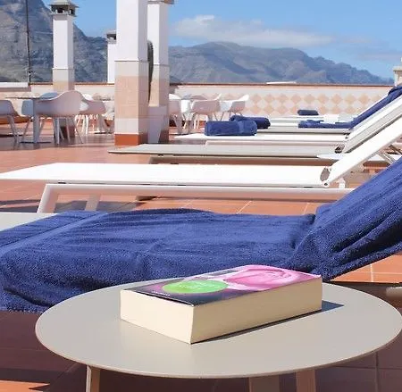 Hotel Oyo Bora Bora The Las Palmas / Gran Canaria